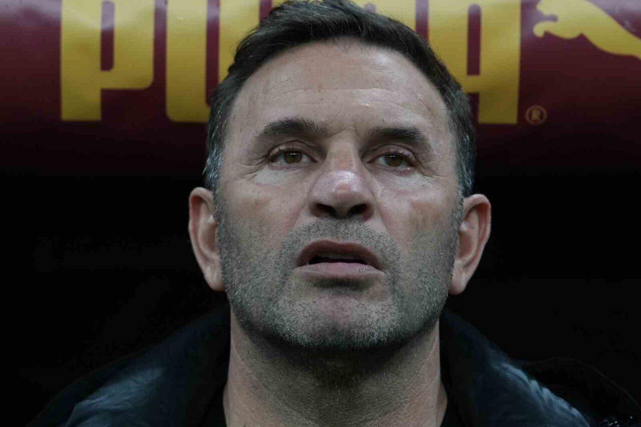 Galatasaray Teknik Direktörü Okan Buruk, Fenerbahçe derbisinde sahaya sürdüğü 11'i,