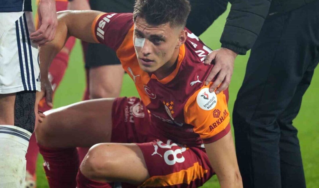 Fenerbahçe-Galatasaray derbisinde Kazımcan Karataş'a çakmak atarak yaralanmasına neden olan sarı