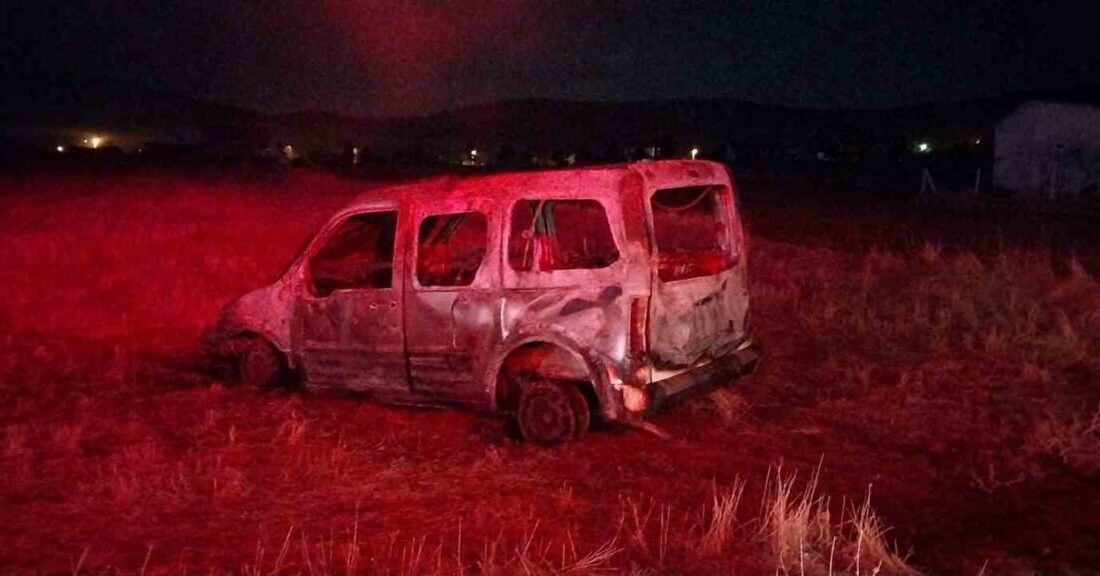 Hüyük’te Garajda Çıkan Yangın Bitişikteki Evi Tehdit Etti; İtfaiye Müdahale Etti Konya'nın Hüyük ilçesindeki Çamlıca Mahallesi'nde M.G.'ye ait garajda çıkan yangın,