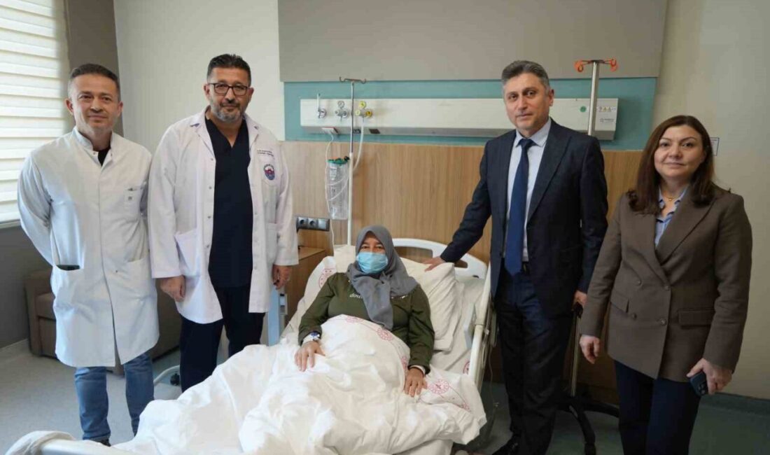 Gaziantep'te 15 yıl böbrek rahatsızlığı çeken 50 yaşındaki Arzu Öztürk,