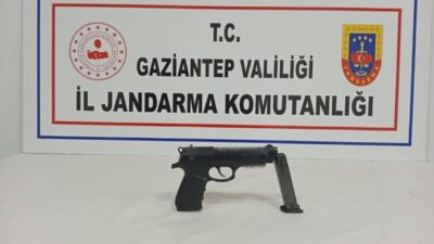 Gaziantep’te jandarma, son ayda 32 operasyonda 47 kişi gözaltına aldı.