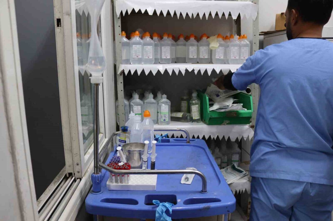 Gazze Şeridi'nde tıbbi malzeme ve ilaç kıtlığı yaşanıyor. Dr. Nasır