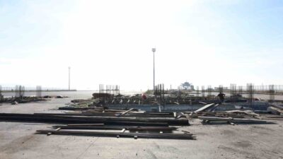 Çanakkale'nin Gelibolu ilçesinde inşaatı süren feribot iskelesi, Vali Doç. Dr.