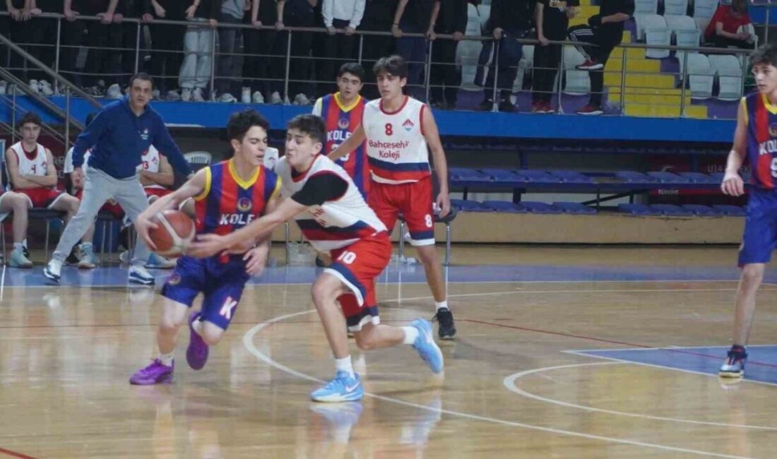Afyonkarahisar’da Genç Erkekler Basketbol Müsabakaları Başarıyla Tamamlandı Afyonkarahisar'da düzenlenen Okul Sporları Genç Erkekler Basketbol Müsabakaları, Prof. Dr.