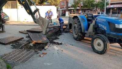 Germencik Belediyesi, yağmur suyu hatlarının bakımını yapmak üzere Fen İşleri