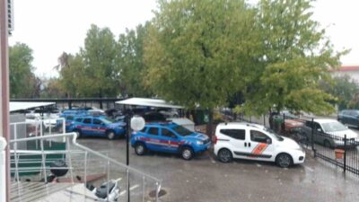 Muğla'da gerçekleştirilen göçmen kaçakçılığı operasyonunda, 8 ilde eş zamanlı olarak