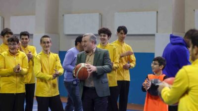 Gençlik ve Spor Bakanı Osman Aşkın Bak, GSB Spor Okulları