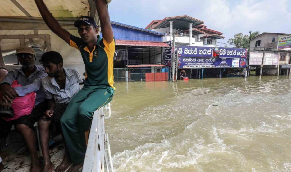 Güney Asya’daki Sel ve Heyelanlardaki Can Kaybı 1,400’ü Geçti Güney Asya'daki sel ve heyelan felaketlerinde can kaybı artmaya devam