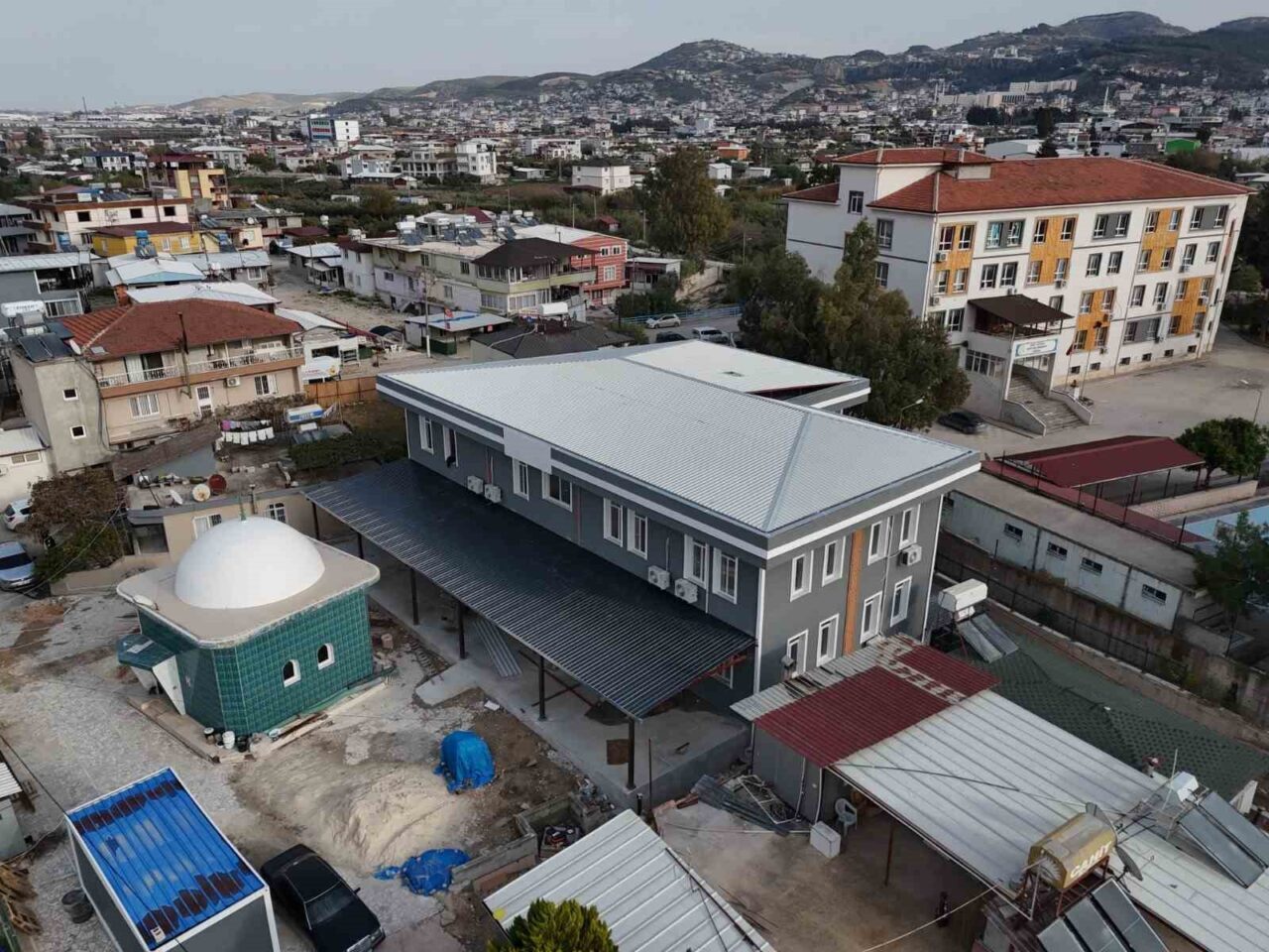 Hatay Büyükşehir Belediyesi, Antakya'nın Güzelburç Mahallesi'nde inşa ettiği taziye ve
