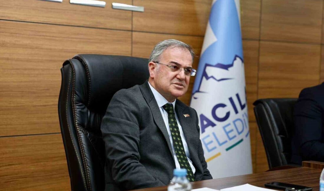 Hacılar Belediye Meclisi, 2025’in son toplantısını Başkan Bilal Özdoğan liderliğinde