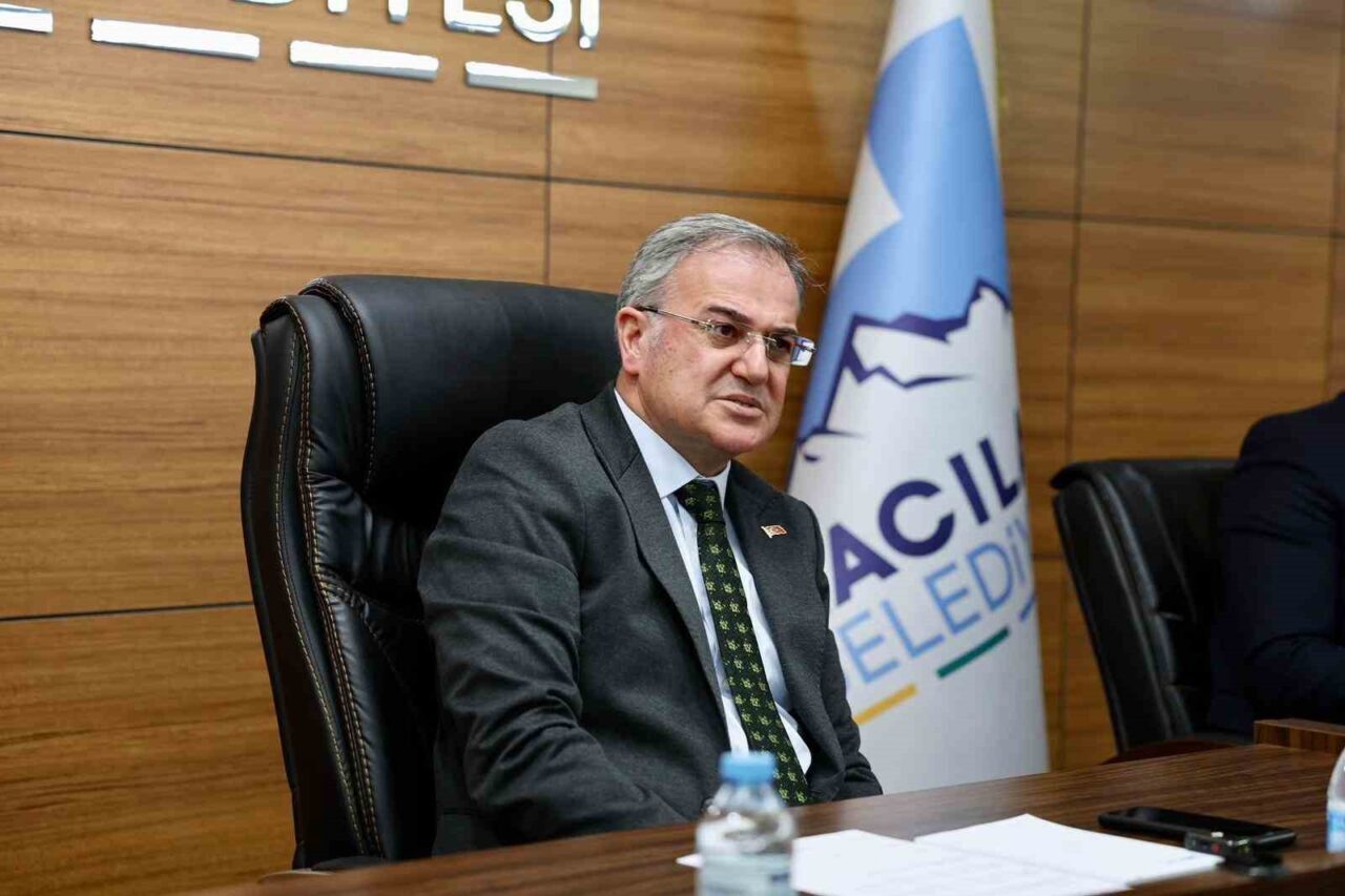 Hacılar Belediye Meclisi, 2025’in son toplantısını Başkan Bilal Özdoğan liderliğinde