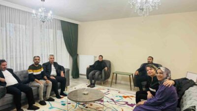 Hak-İş Konfederasyonu İl Başkanı Mehmet Aküzüm, Öz Sağlık İş Diyarbakır