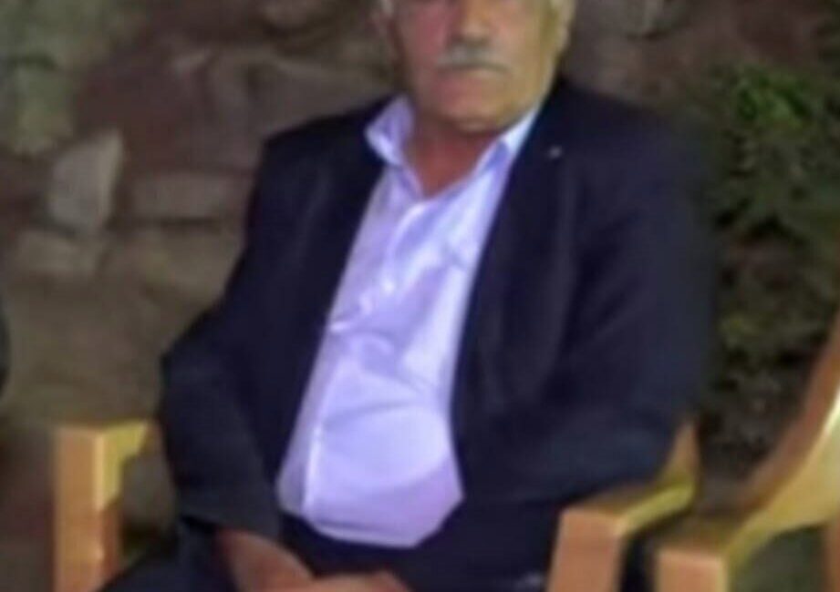 Uçakta Rahatsızlanan Eski Muhtar Süleyman Çiftçi Hayatını Kaybetti İstanbul'dan Van'a giden uçakta fenalaşan 76 yaşındaki Süleyman Çiftçi, Sivas’a