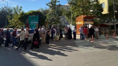 Merkezefendi Belediyesi, Hallaçlar Mahallesi'nde 31. Halk Ekmek büfesini açtı. Belediye