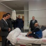 Havran’da Protokol, Güvenlik Güçleri ve Hastaları Yılbaşı Gecesinde Ziyaret Etti