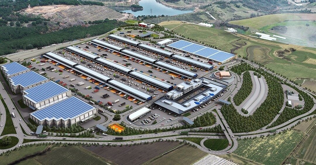 Ataşehir'deki 55 yıllık İçerenköy Hali, Tuzla'ya taşınma sürecinde önemli bir