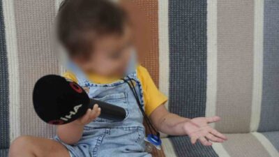 Iğdır'da 1,5 yaşındaki Osman Poyraz Meşe, ilaçlı tomografi sırasında kolunda