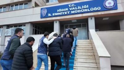 Iğdır Emniyet Müdürlüğü, siber suçlarla mücadele kapsamında düzenlediği operasyonda "çevrimiçi