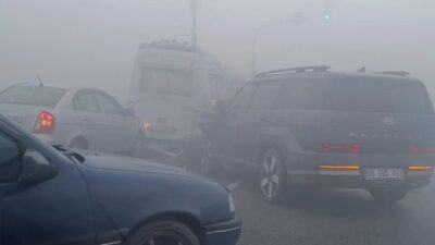 Iğdır'da sis, görüş mesafesini etkileyerek ana yollarda sürüşü tehlikeli hale