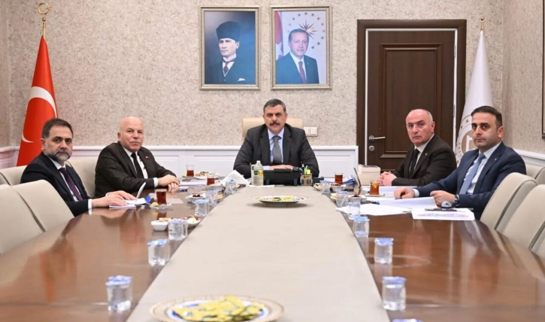 Erzurum Merkez 2. Organize Sanayi Bölgesi'nin Aralık Ayı Yönetim Kurulu