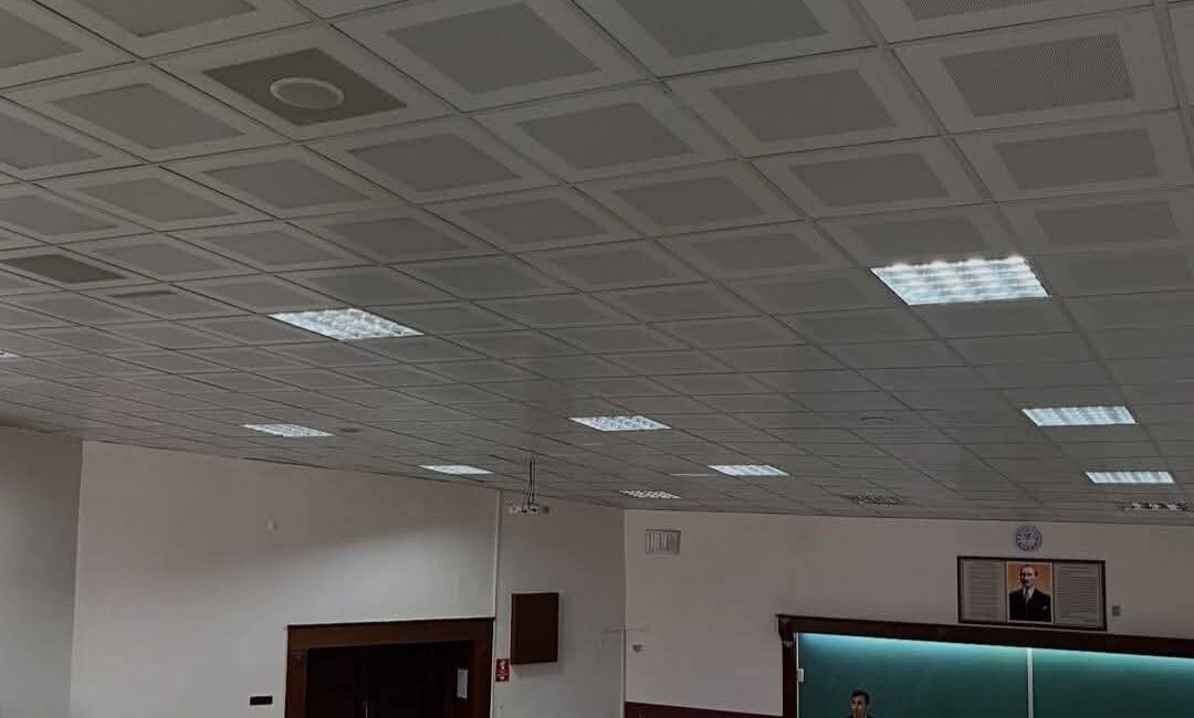 Atatürk Üniversitesi’nde Kariyer Planlaması Konulu Söyleşi Gerçekleşti Atatürk Üniversitesi İktisadi ve İdari Bilimler Fakültesi, Kariyer Planlaması adlı