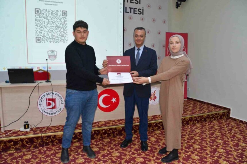 Bilecik Şeyh Edebali Üniversitesi’nde Kariyer Etkinliği gerçekleştirildi, Ticaret İl Müdürü bilgi paylaştı.
