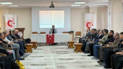 İlim Yayma Cemiyeti, 75. kuruluş yılını Van'da düzenlediği programla kutladı.