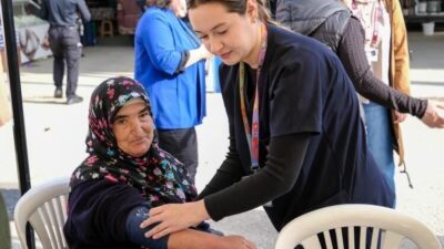 Bilecik Şeyh Edebali Üniversitesi, İnhisar'da "7’den 70’e Sürdürülebilir Sağlık" temalı