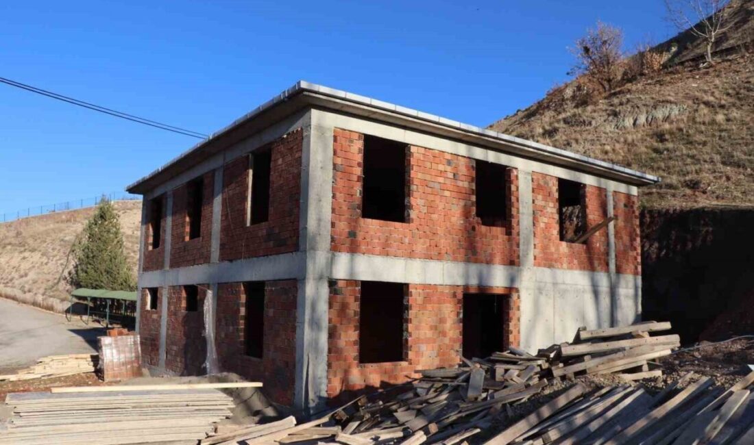 Oltu ilçesinde hayırsever Galip Turan'ın desteğiyle inşa edilen gasilhane ve