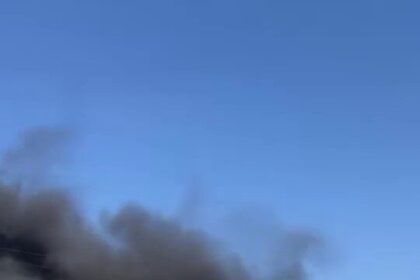 İskenderun’da İşçilerin Konakladığı Konteynerde Yangın Çıktı, Panik Yaşandı