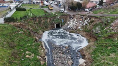 Artan sanayileşme ve nüfus, Marmara Denizi'ni tehdit ediyor. İSKİ'ye ait