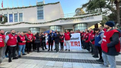 İzmir Büyükşehir Belediyesi'nin iştiraklerinde yaşanan ödeme sorunlarına karşı işçilerin eylemleri