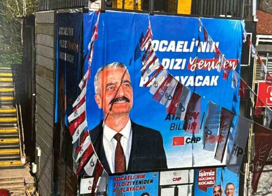 MHP İzmit İlçe Başkanı İlker Kazan, CHP'nin seçim ofisi olarak