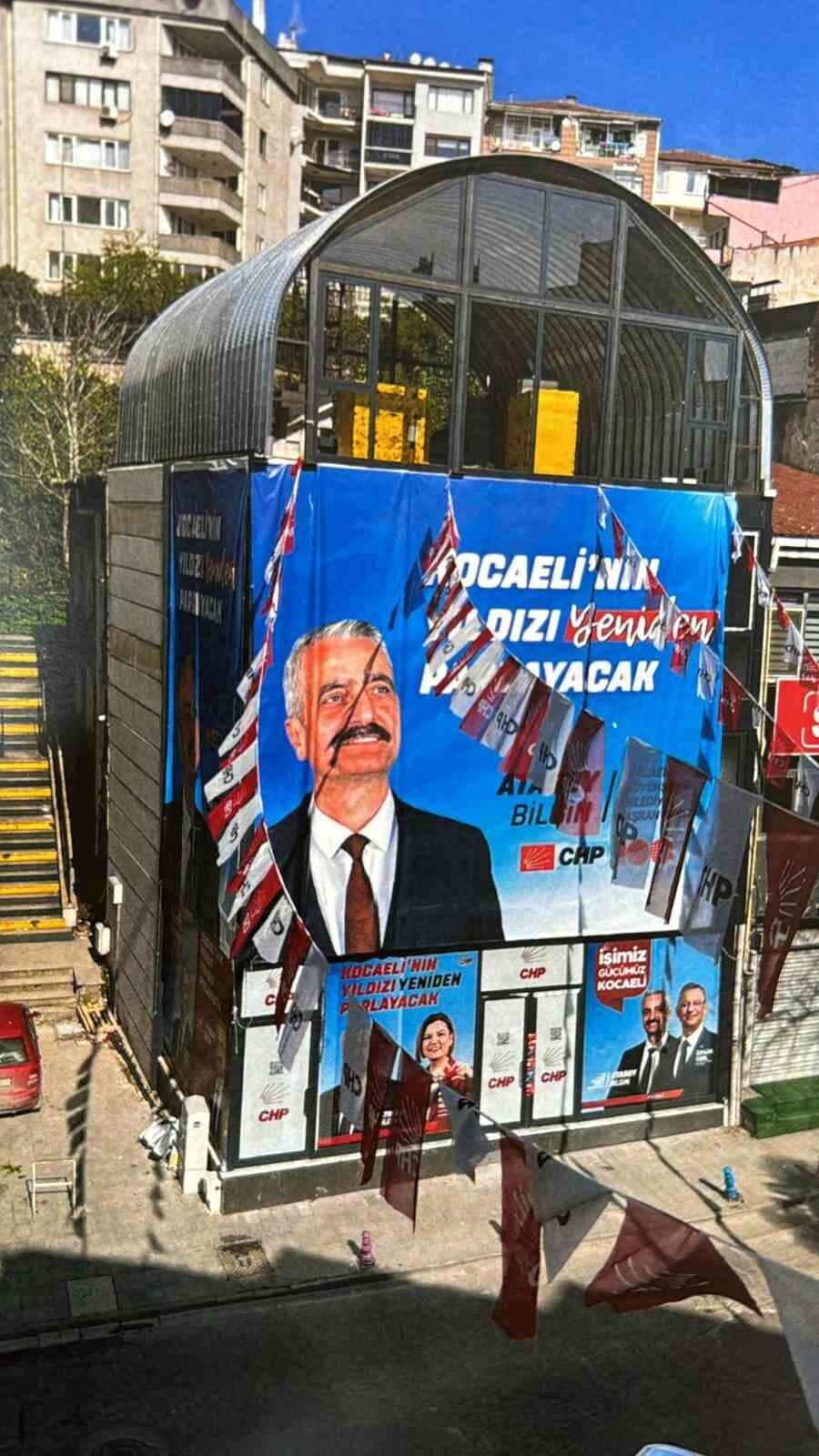 MHP İzmit İlçe Başkanı İlker Kazan, CHP'nin seçim ofisi olarak