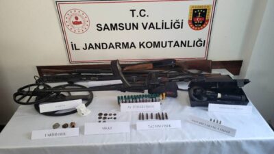Samsun'da jandarma, tarihi eser kaçakçılığıyla ilgili düzenlediği operasyonla Ayvacık ve