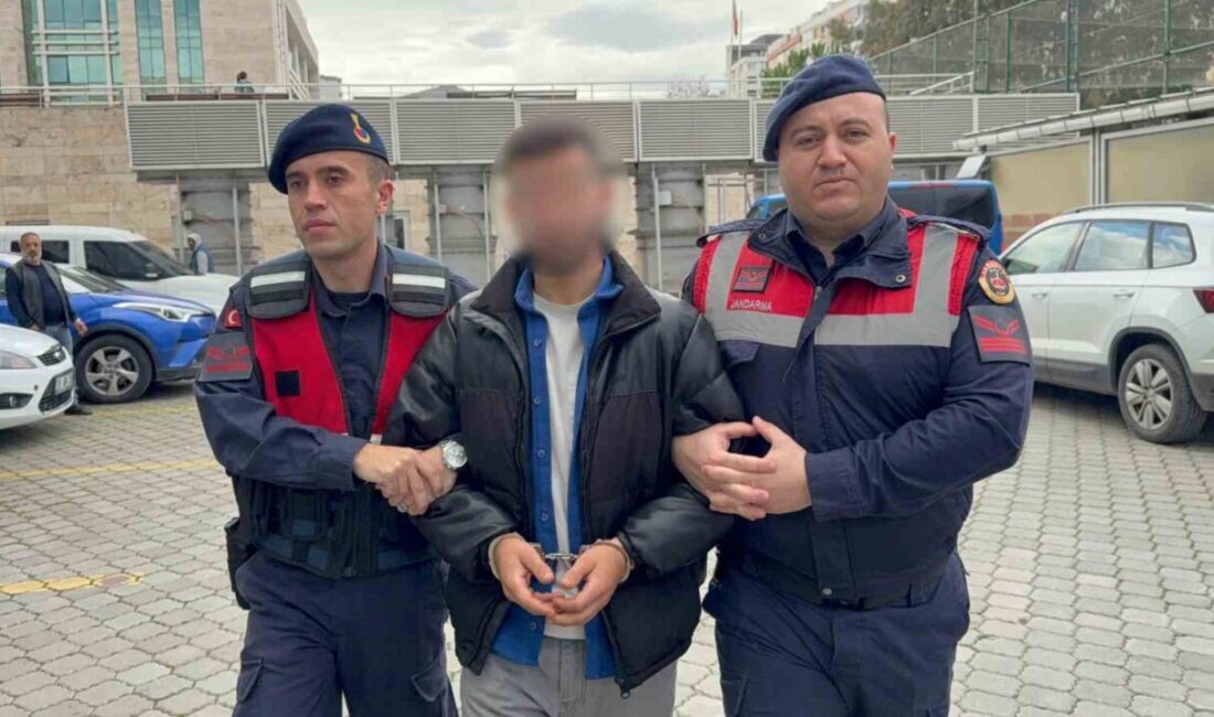 Samsun'un İlkadım ilçesinde jandarma, uyuşturucu ticaretine karşı düzenlediği operasyonda E.T.