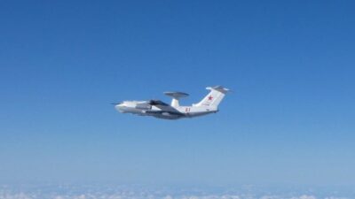 Japonya, Rusya ve Çin askeri uçaklarının hava sahası yakınlarında uçuş