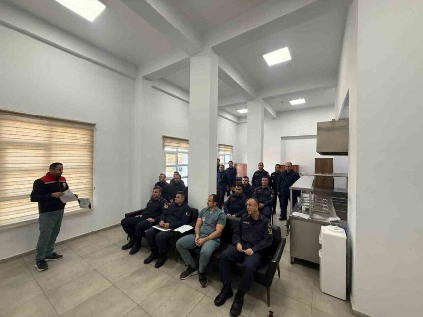 İncirliova’da kaçak hayvan hareketleriyle mücadele için jandarma personeline eğitim verildi.