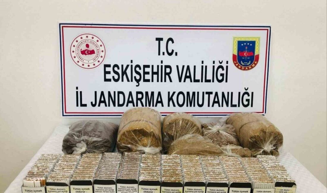 Eskişehir'de jandarma, yasa dışı tütün ve cep telefonlarıyla ilgili düzenlenen