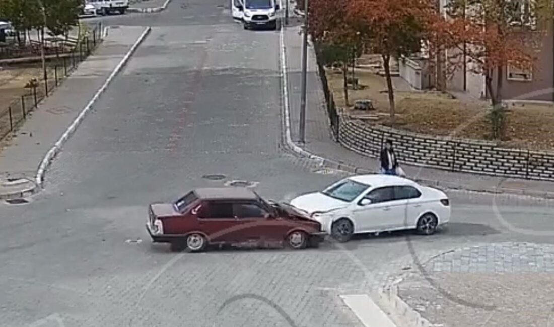 Nevşehir'de iki otomobilin kafa kafaya çarpıştığı kaza, Mehmet Akif Ersoy