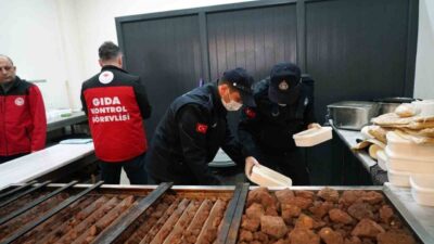 Kahramanmaraş'ta gıda güvenliğini artırmak amacıyla kapsamlı denetimler yapıldı. Büyükşehir Belediyesi