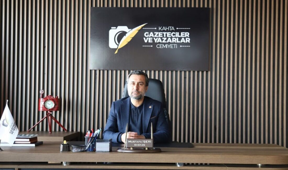 Kahta Gazeteciler ve Yazarlar Cemiyeti Başkanı Mustafa İşeri, Anadolu Ajansı