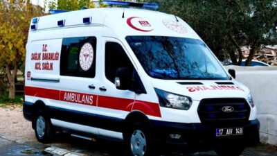 Karabiga Belediyesi, Ahmet Elbi'nin liderliğinde sağlık yatırımlarına yeni bir ambulans