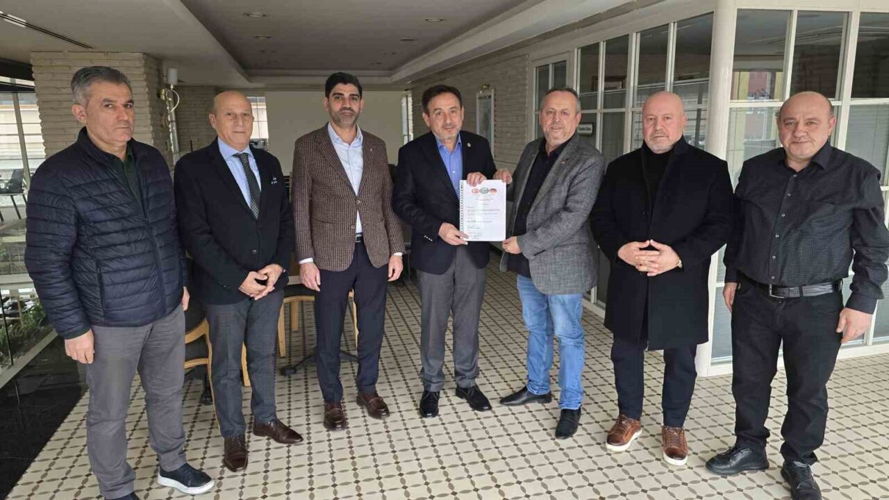 AK Parti Karabük Milletvekili Ali Keskinkılıç ve İl Başkanı Ferhat