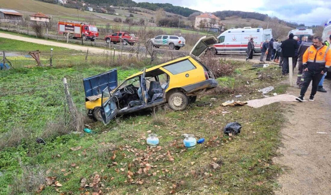 Karabük’ün Eflani ilçesinde hafif ticari araç ile otomobilin çarpışması sonucu