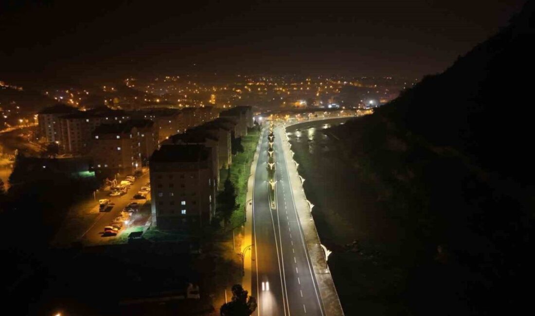 Karabük Belediyesinden Zonguldak ve Yenice Caddeleri İçin Kapsamlı Altyapı Çalışmaları Tamamlandı Karabük Belediyesi, Zonguldak ve Yenice Caddesi'nde altyapı ve üstyapı çalışmalarını