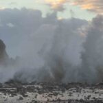 Bartın’da Fırtına Denizde Dev Dalgalar Oluşturdu, Plajlara Zarar Verdi