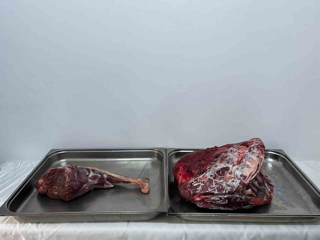 Karaman’da jandarmanın gerçekleştirdiği denetimlerde, uyuşturucu ve ruhsatsız silahlar ele geçirildi.