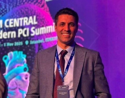 Prof. Dr. Adnan Kaya, Türkiye’nin En Genç Kardiyoloji Profesörlerinden Olarak Bahçeşehir Üniversitesi Tıp Fakültesi Dekanı Oldu Düzce'nin Aziziye Mahallesi'nde eğitim hayatına başlayan ve kardiyoloji alanında önemli