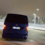 Aksaray’da kar yağışıyla birlikte sürücüler drift yaparak şehirde tehlike yarattı.